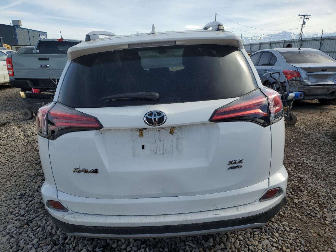 2018 TOYOTA RAV4 ADVEN - Фото 6