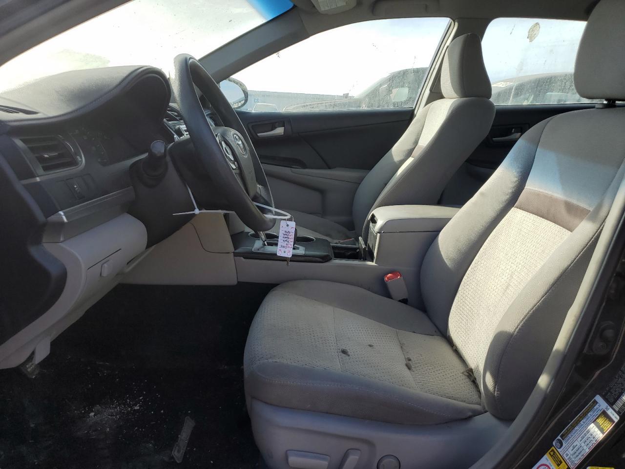 2014 TOYOTA CAMRY L - Фото 7