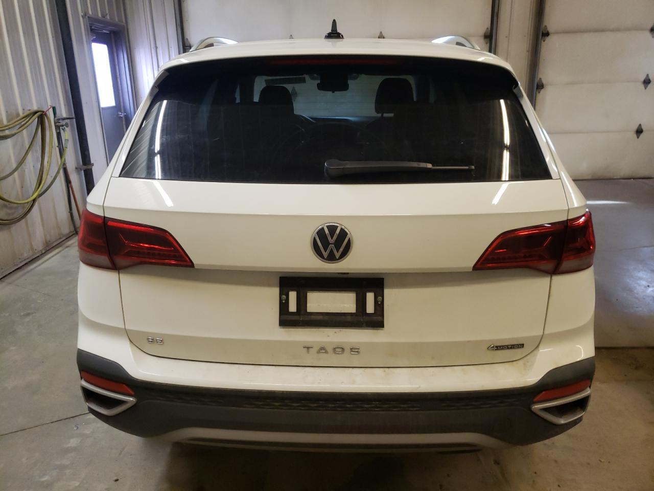 2023 VOLKSWAGEN TAOS SE - Фото 6