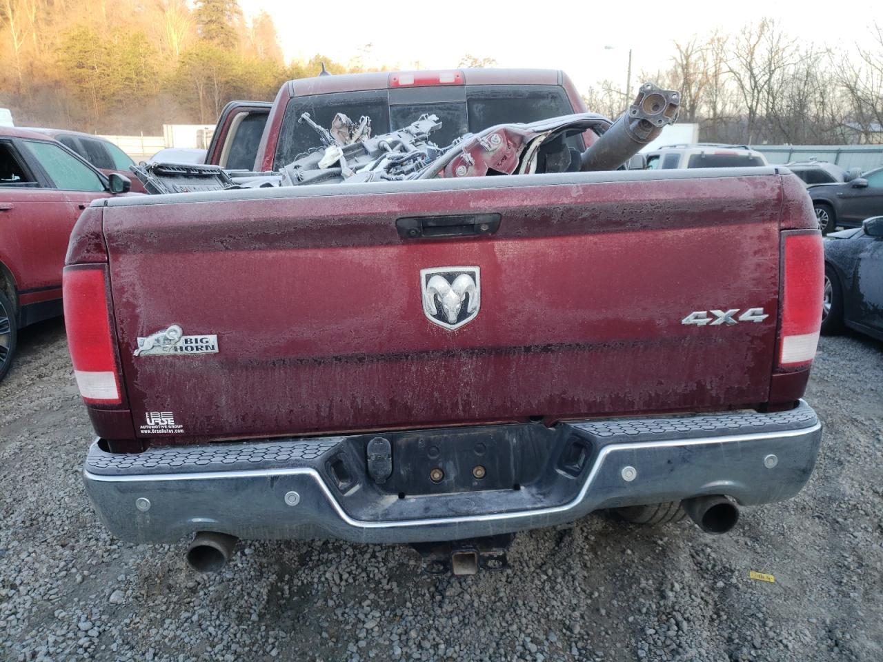 2017 RAM 1500 SLT - Image 6