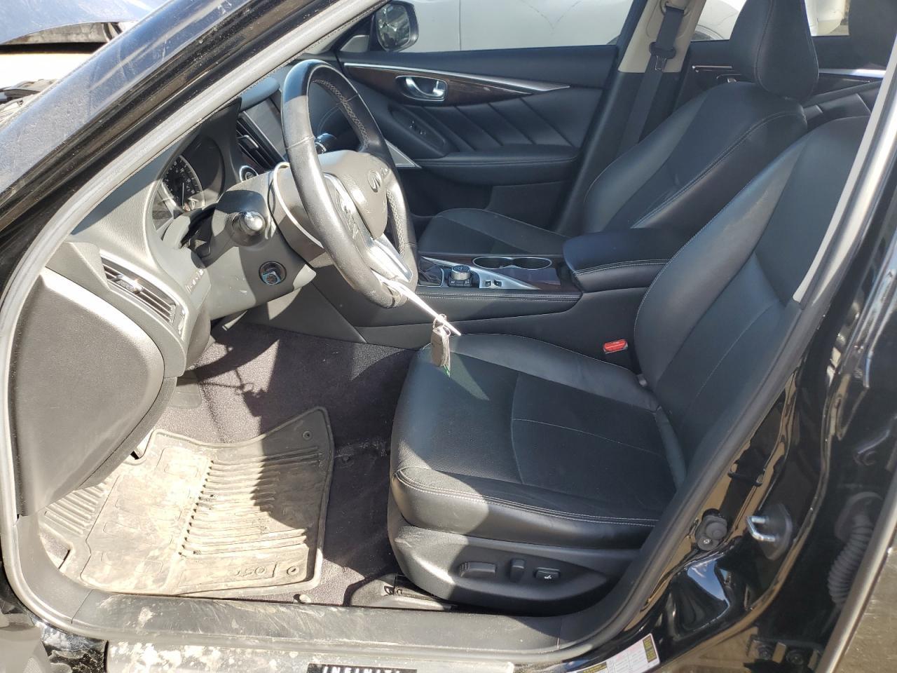2018 INFINITI Q50 LUXE - Image 7
