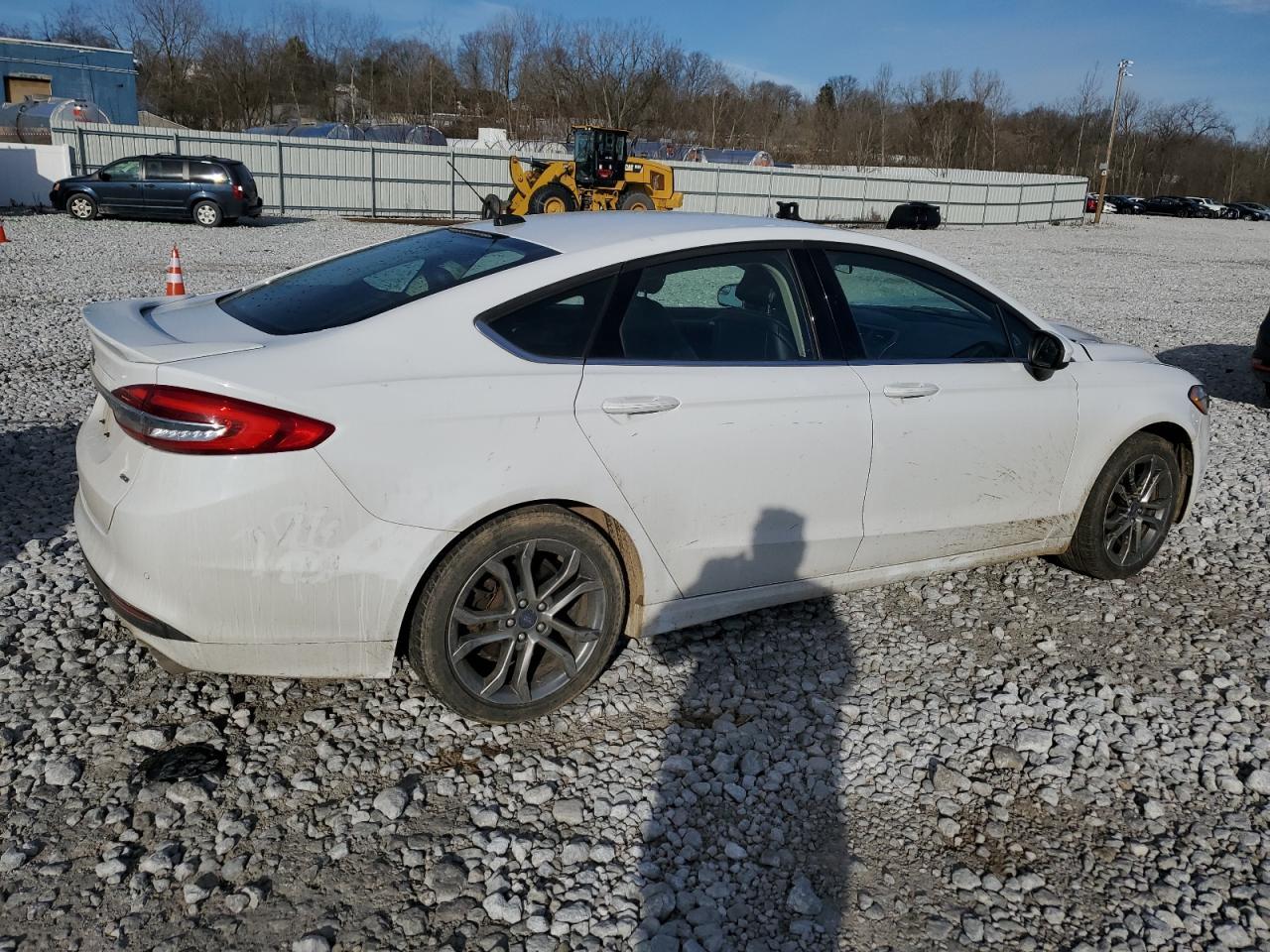 2017 FORD FUSION SE - Фото 3