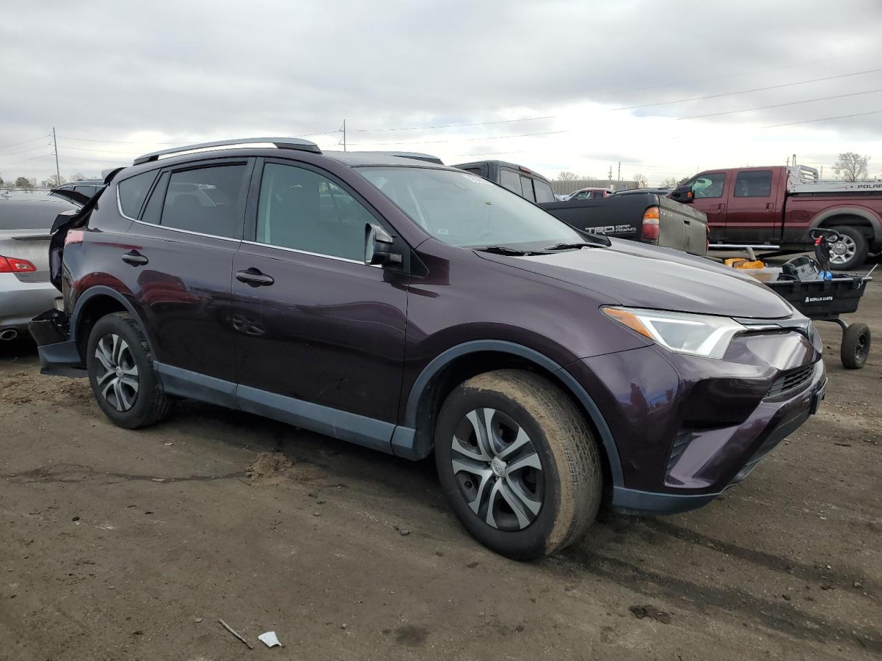 2018 TOYOTA RAV4 LE - Image 4