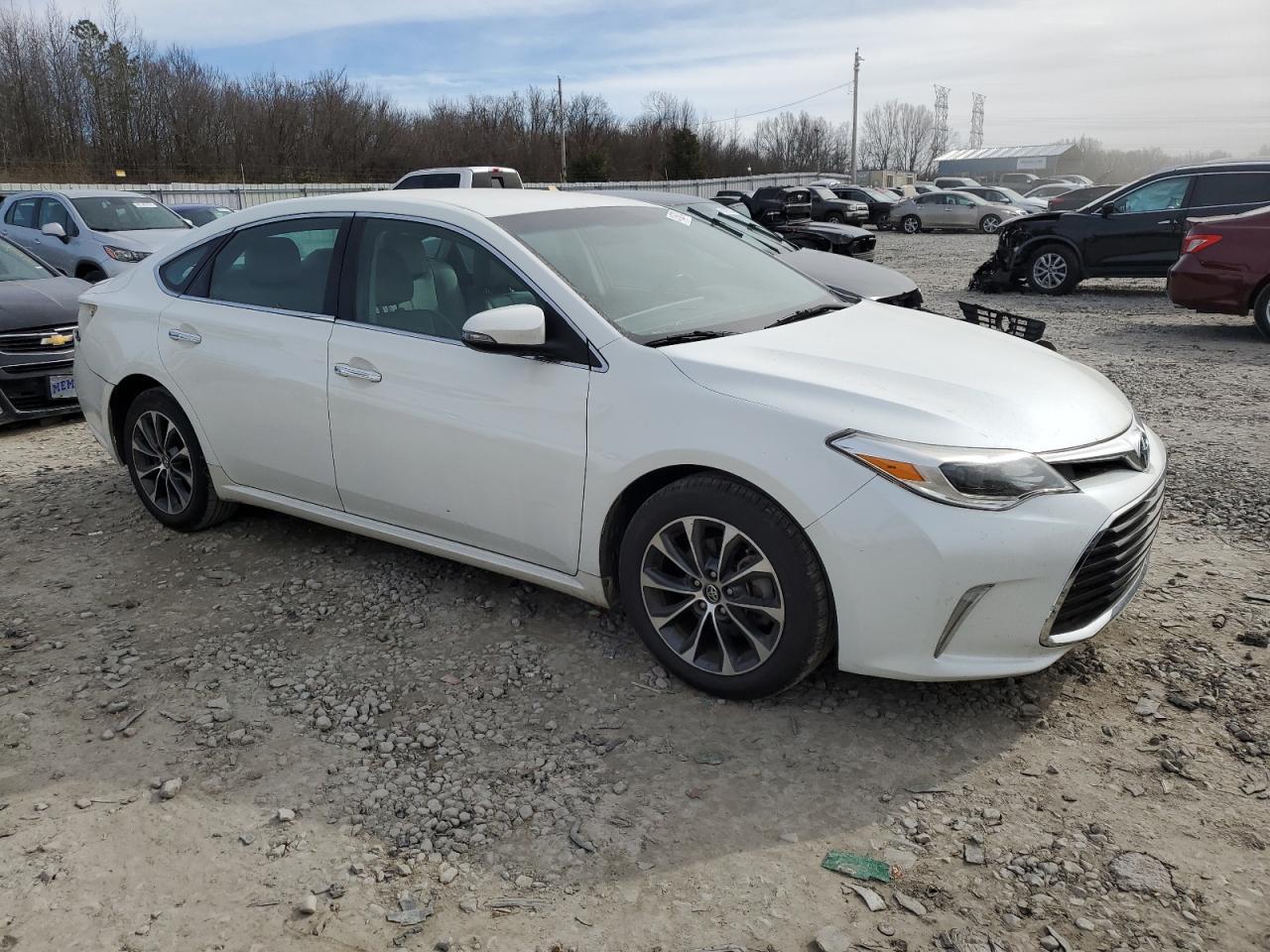 2016 TOYOTA AVALON XLE - Image 4