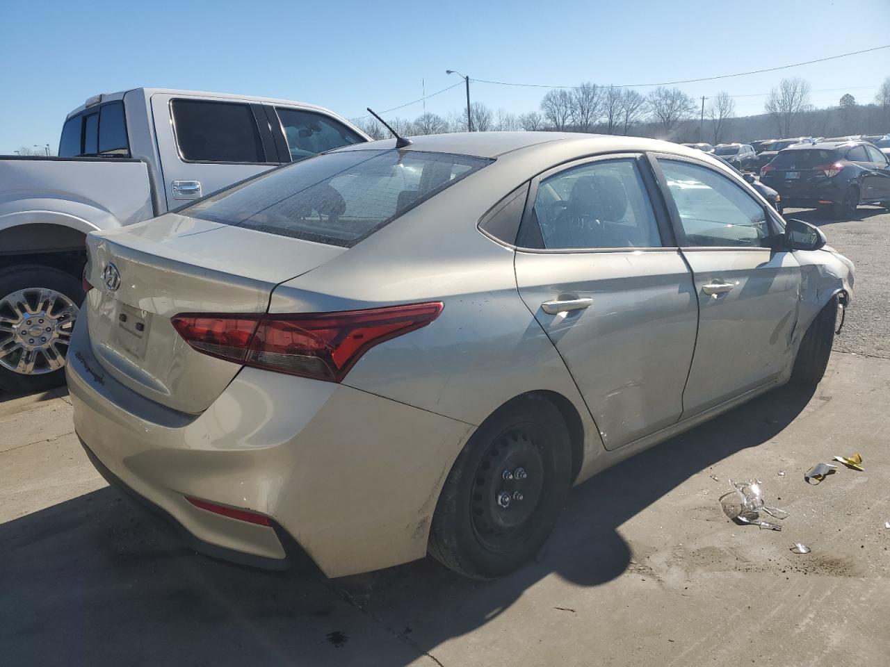 2019 HYUNDAI ACCENT SE - Image 3