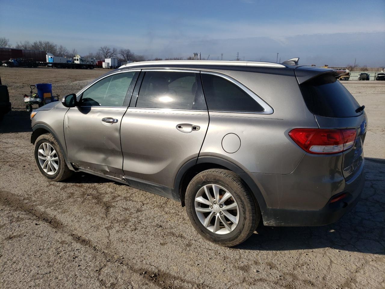 2016 KIA SORENTO LX - Image 2
