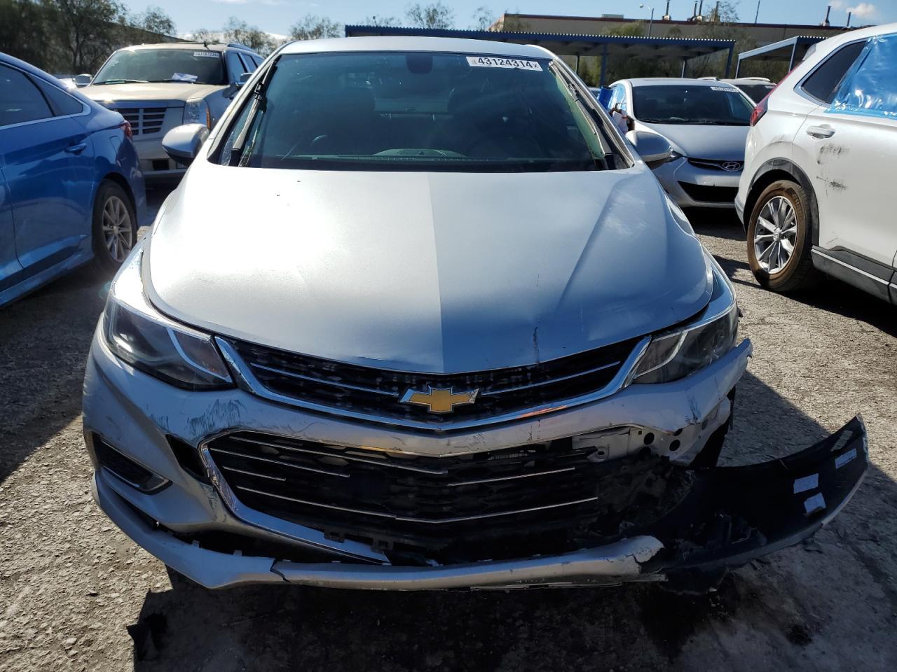 2017 CHEVROLET CRUZE PREM - Фото 5