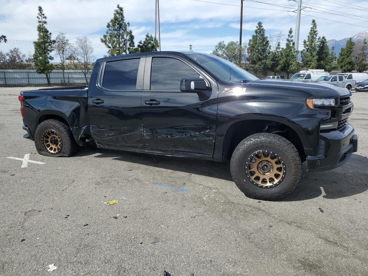 2021 CHEVROLET SILVERADO - Фото 4