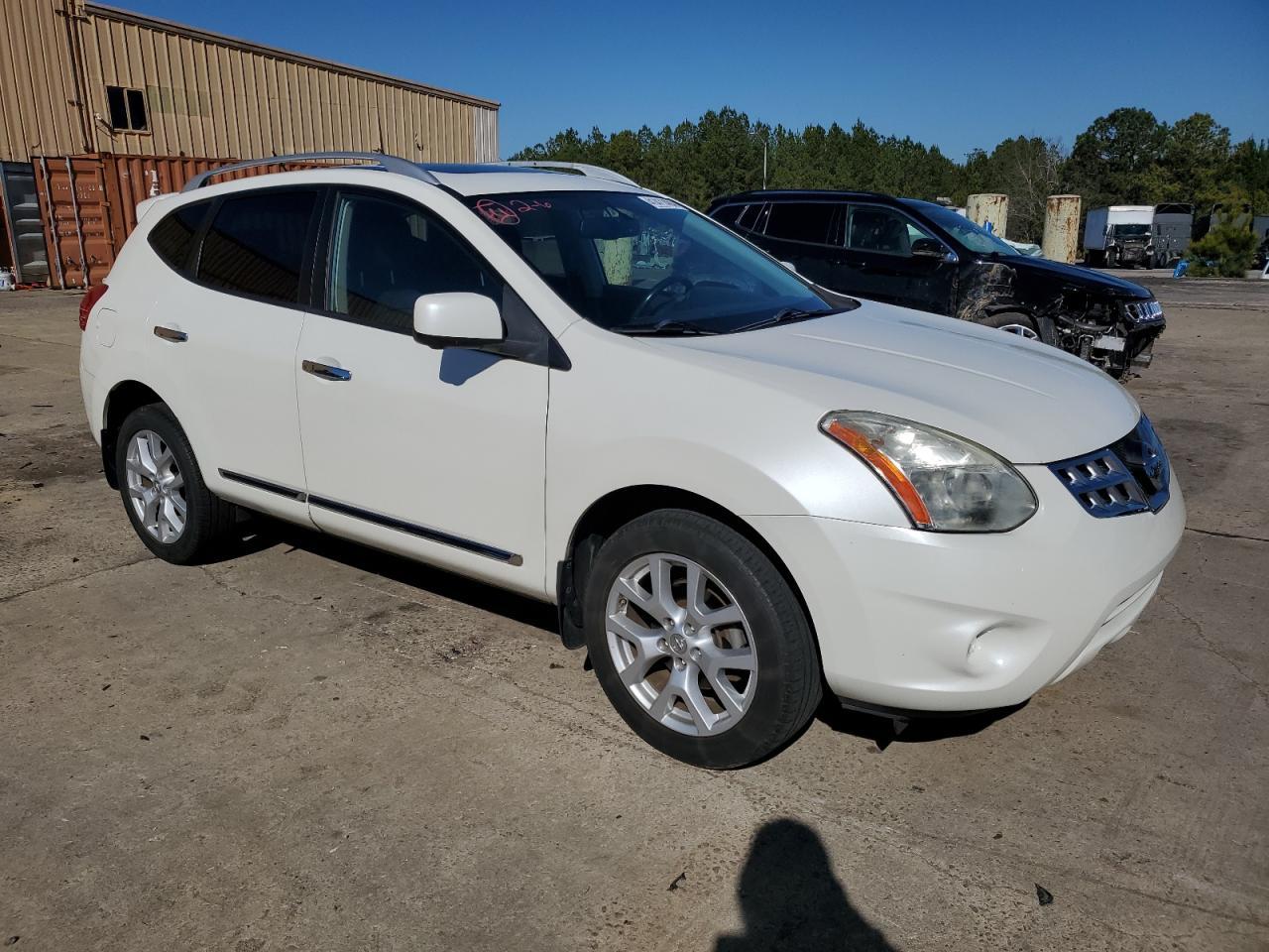 2013 NISSAN ROGUE S - Image 4