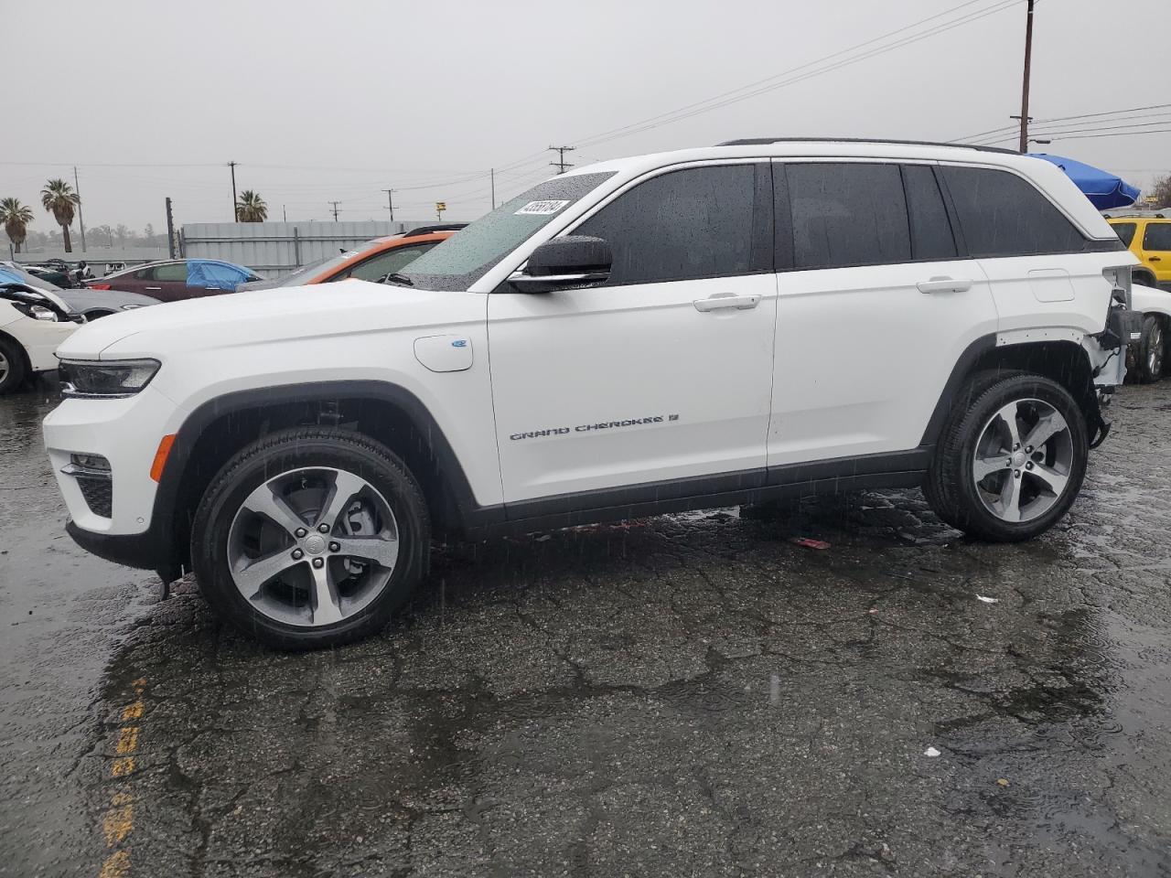 2024 JEEP GRAND CHER