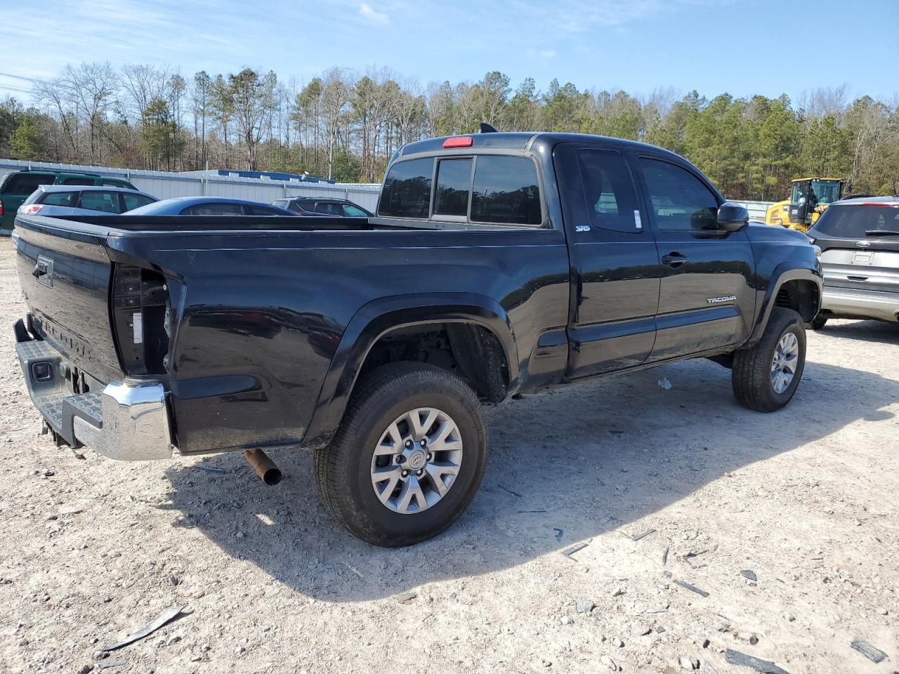 2017 TOYOTA TACOMA ACC - Фото 3