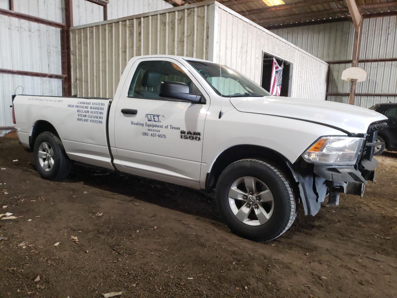2017 RAM 1500 ST - Фото 4