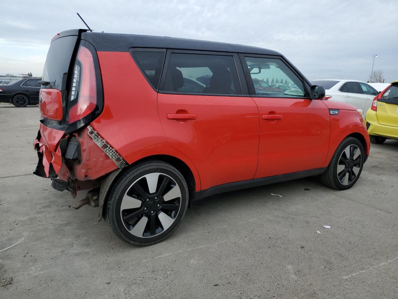 2019 KIA SOUL + - Image 3
