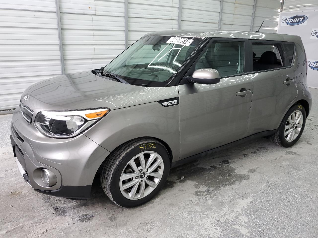 2017 KIA SOUL +