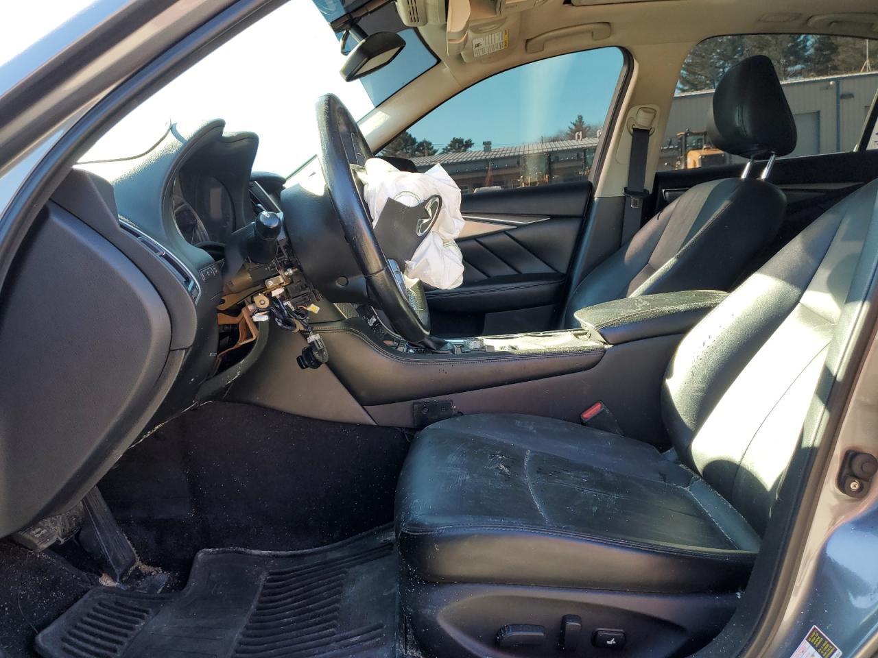 2016 INFINITI Q50 PREMIU - Фото 7