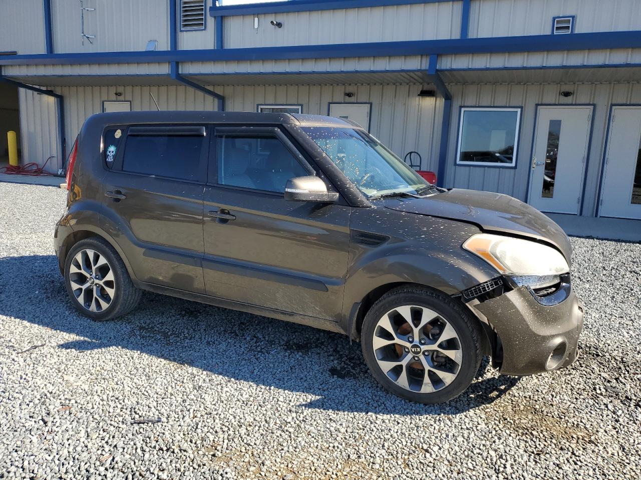 2013 KIA SOUL - Image 4