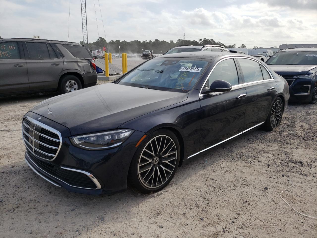 2023 MERCEDES-BENZ S 580 4MAT car image