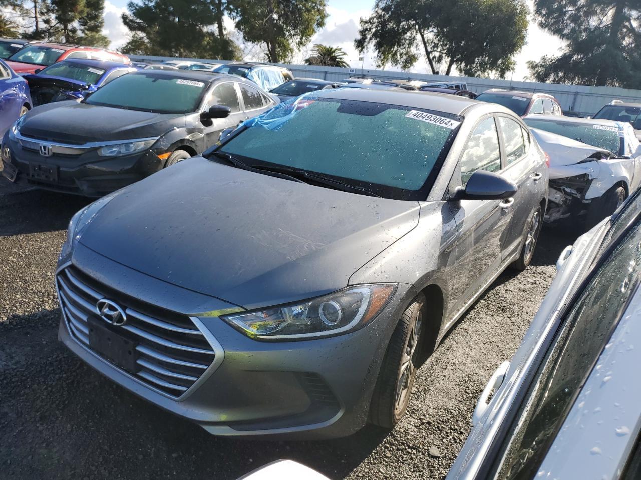 2018 HYUNDAI ELANTRA SE