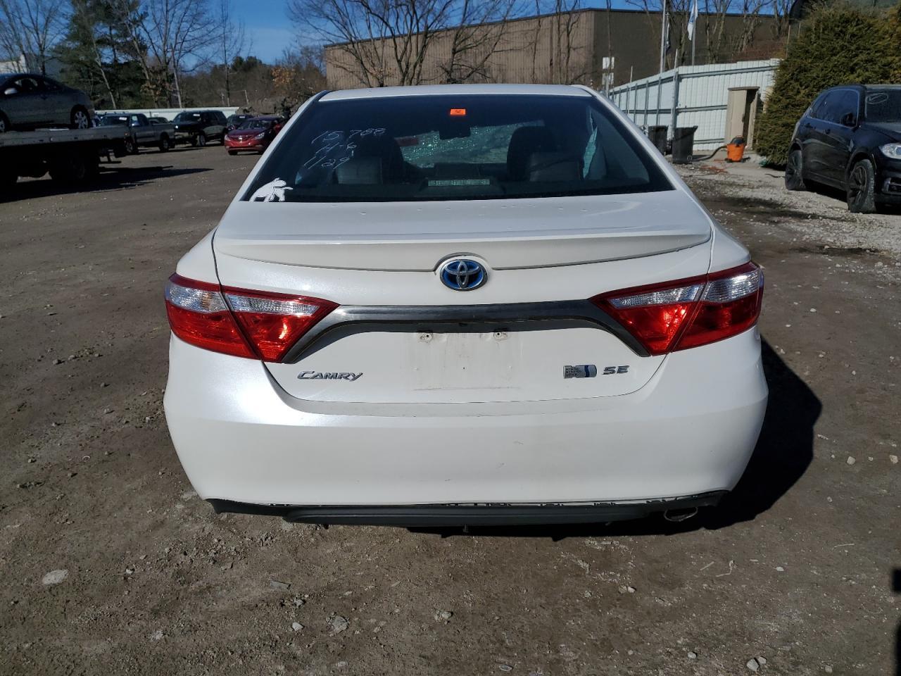 2016 TOYOTA CAMRY HYBR - Image 6