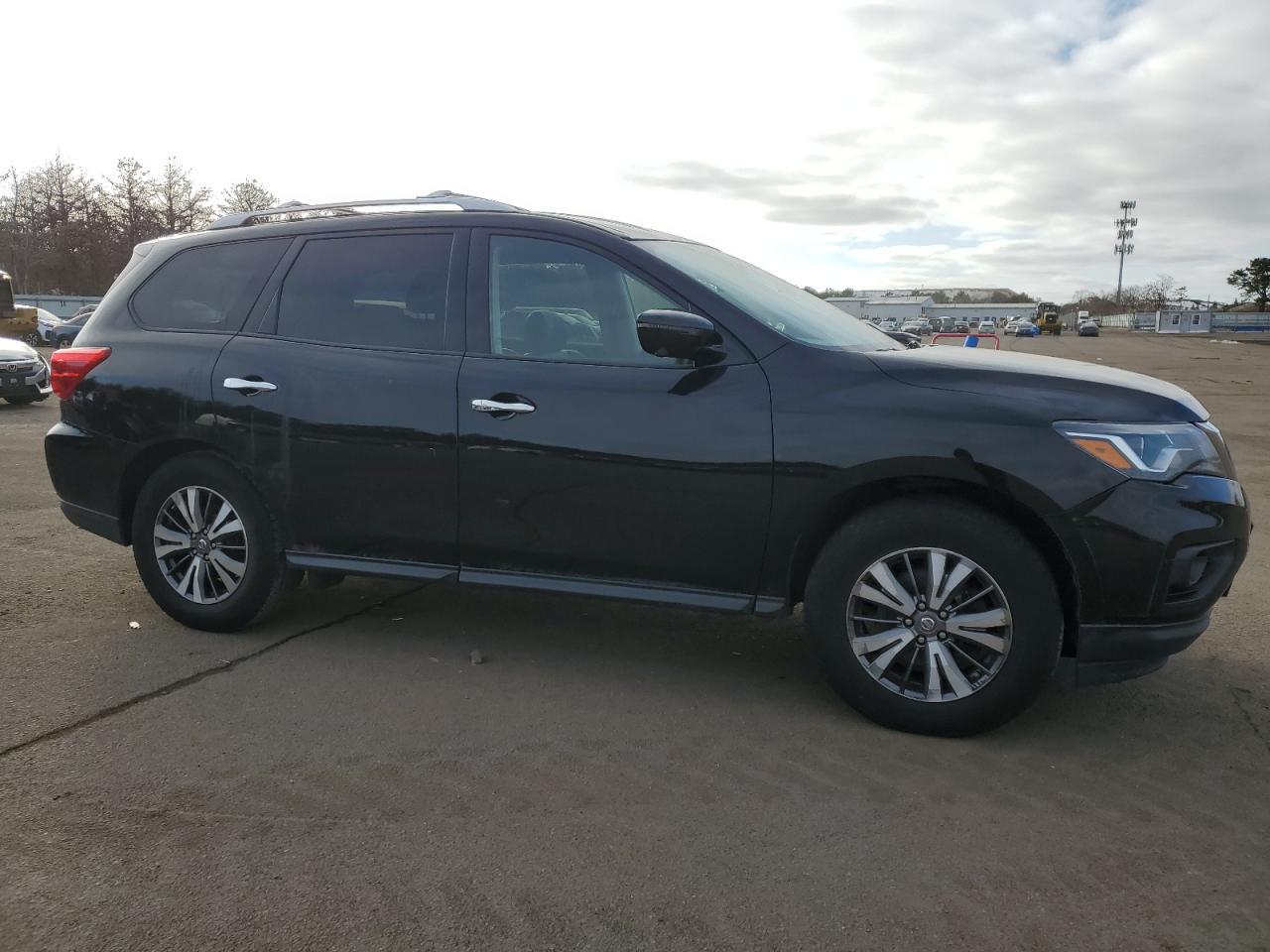 2018 NISSAN PATHFINDER - Image 4