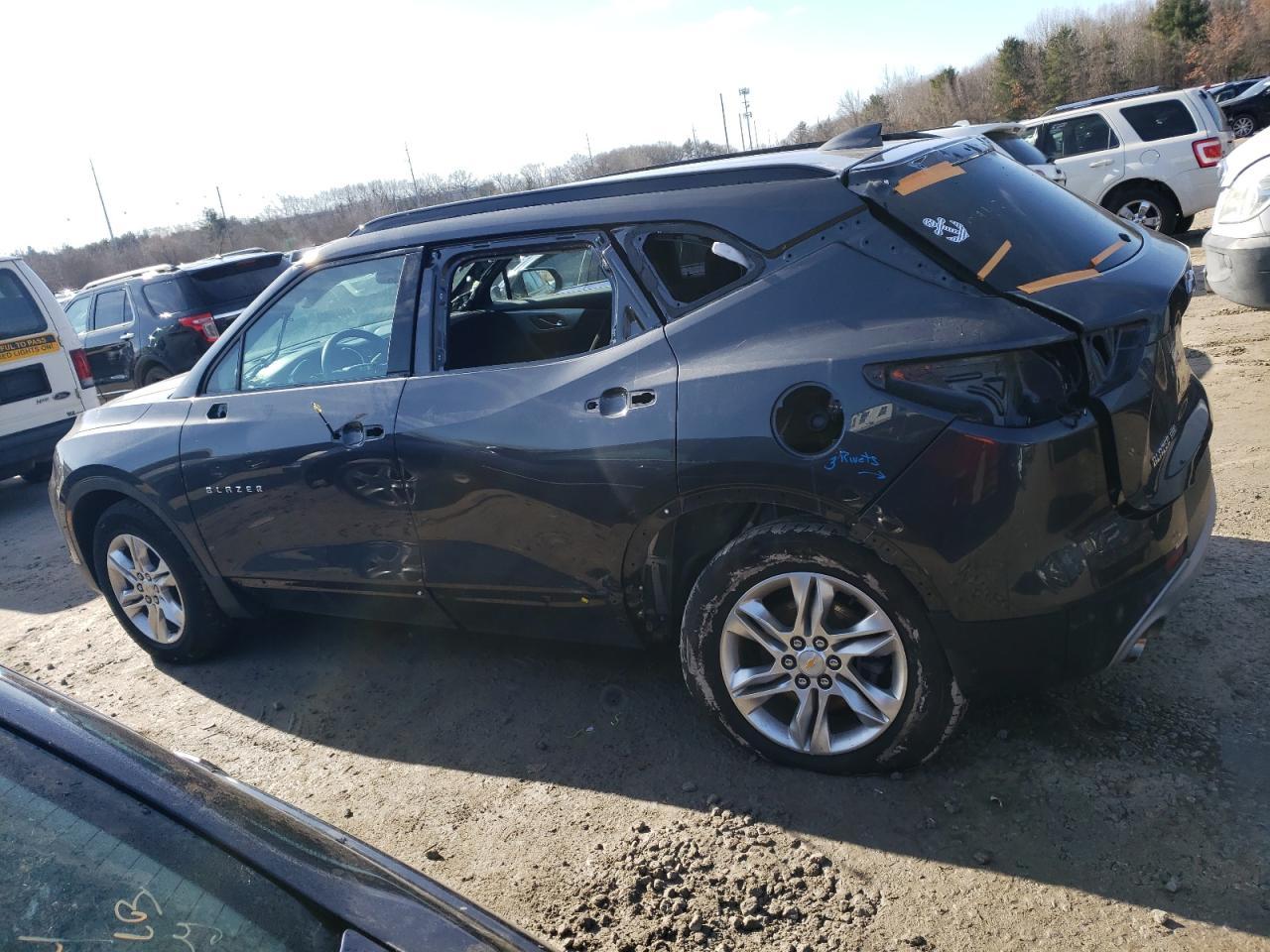 2022 CHEVROLET BLAZER 2LT - Фото 2