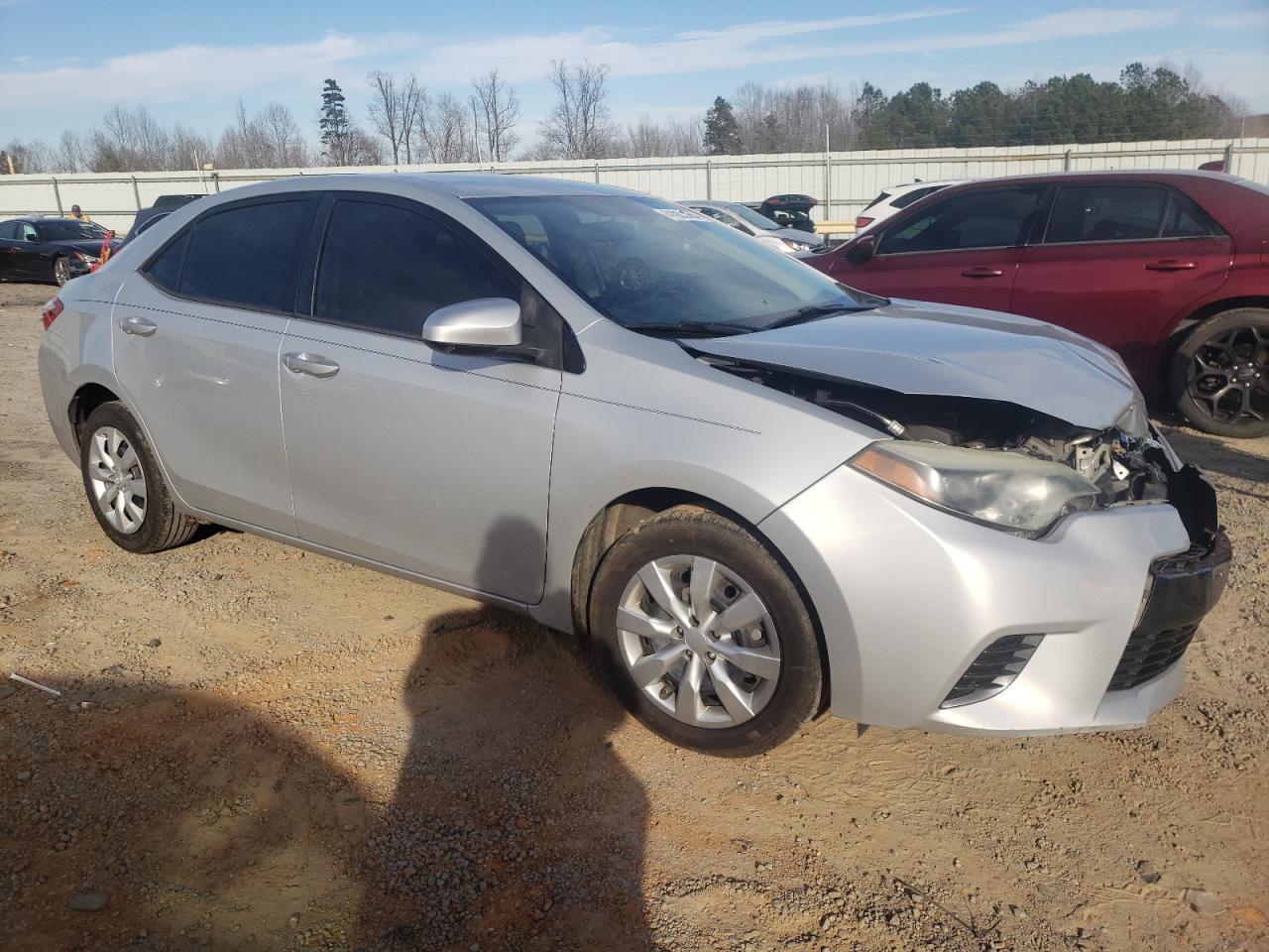2015 TOYOTA COROLLA L - Фото 4