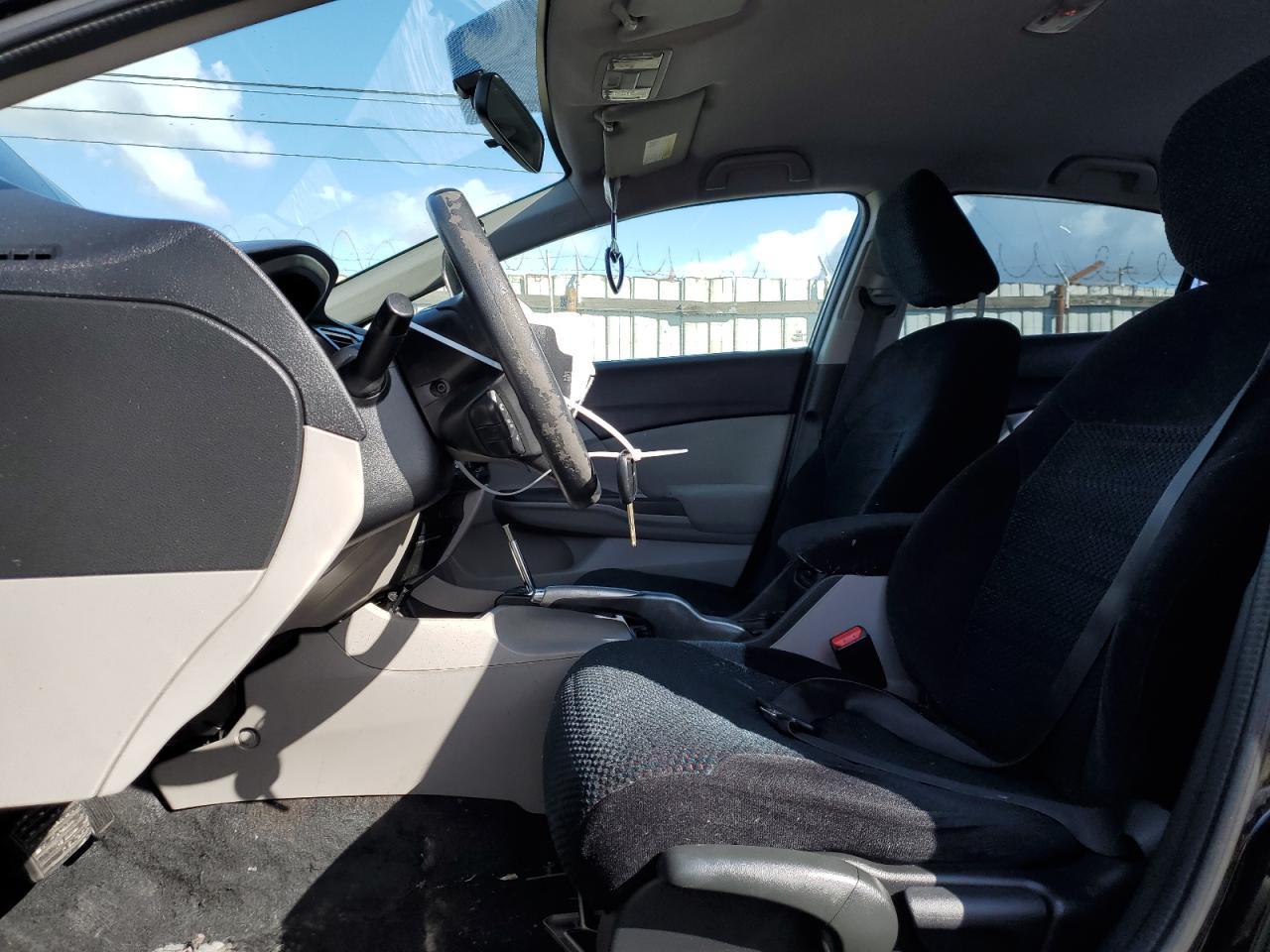 2013 HONDA CIVIC LX - Фото 7