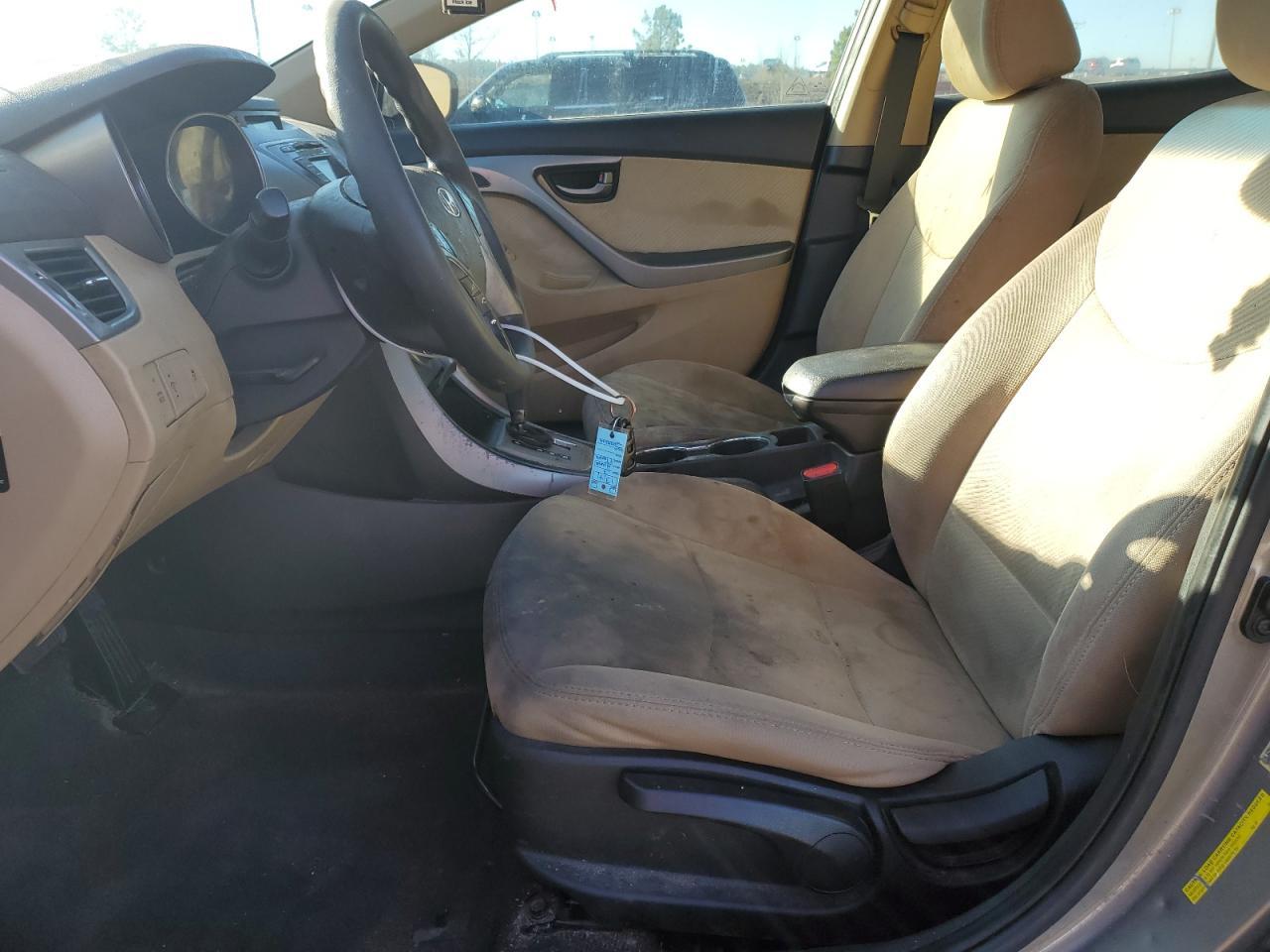 2013 HYUNDAI ELANTRA GL - Image 7