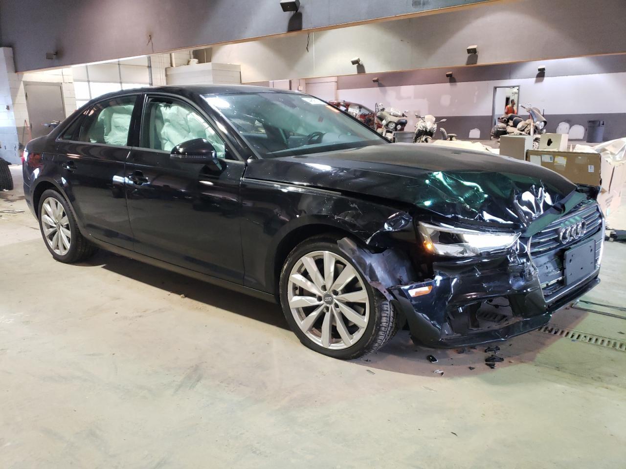 2017 AUDI A4 PREMIUM - Фото 4