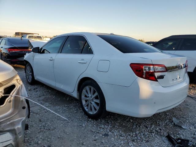 2014 Toyota Camry L - Фото 2