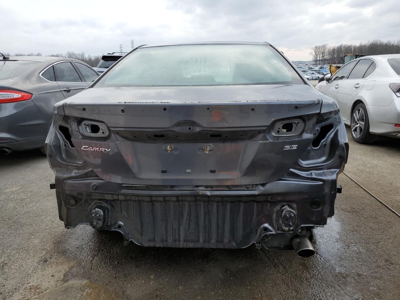 2013 TOYOTA CAMRY L - Image 6