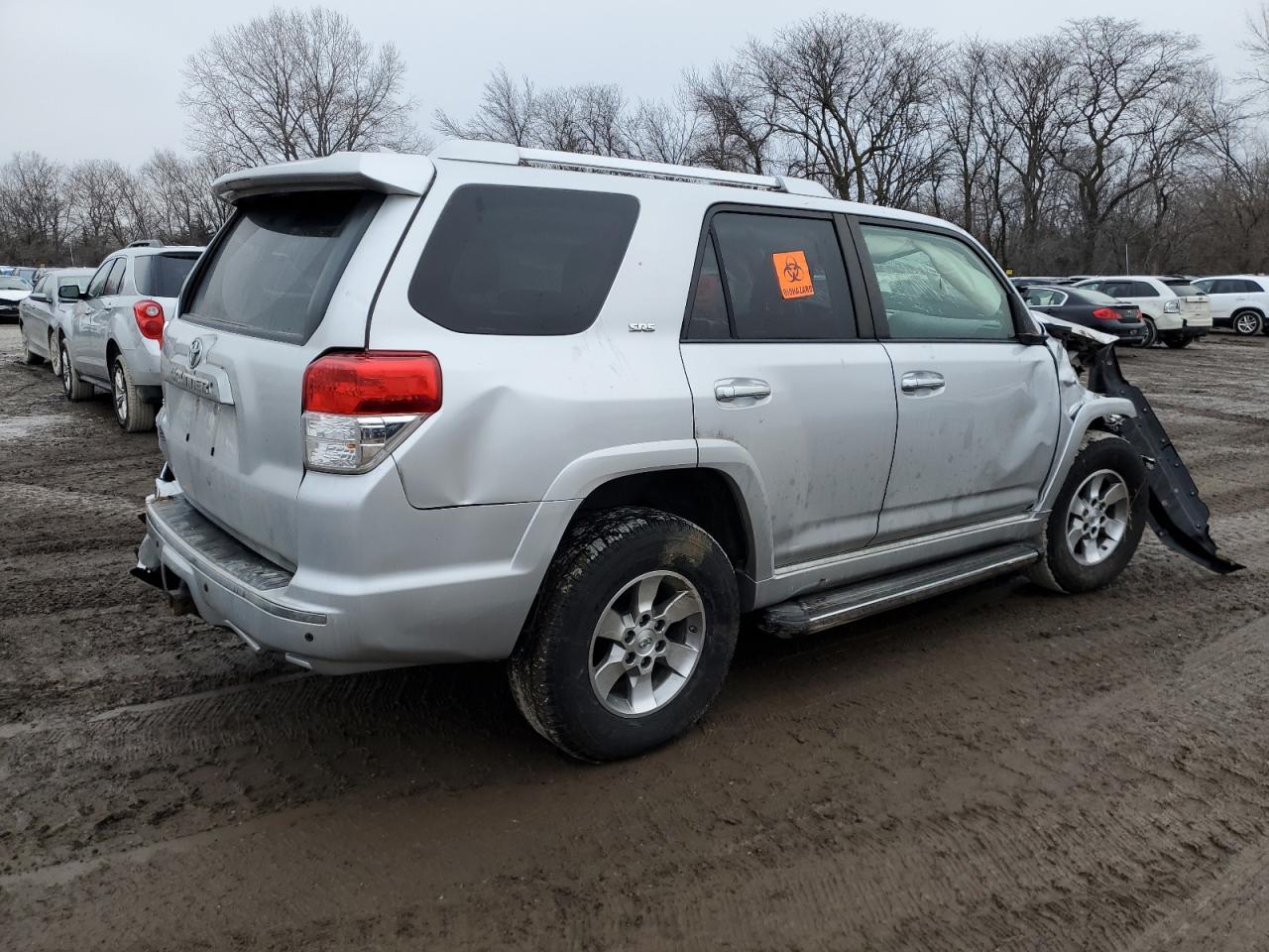 2011 TOYOTA 4RUNNER SR - Image 3
