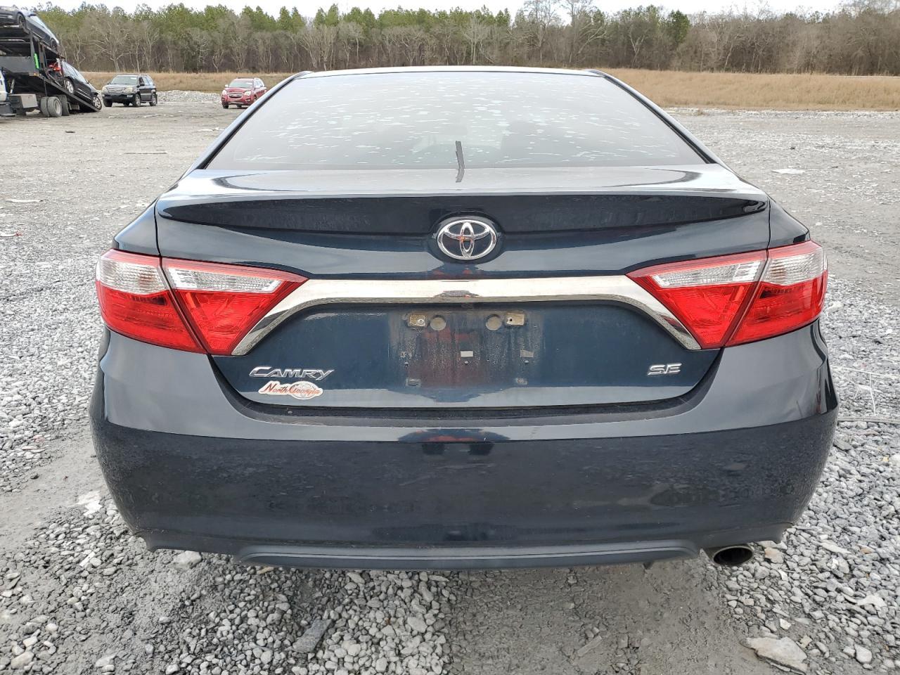 2017 TOYOTA CAMRY LE - Фото 6