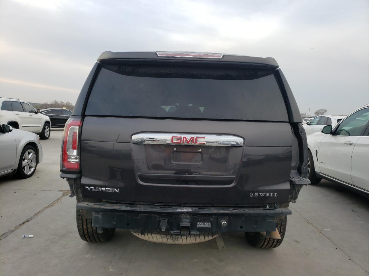 2017 GMC YUKON DENA - Фото 6