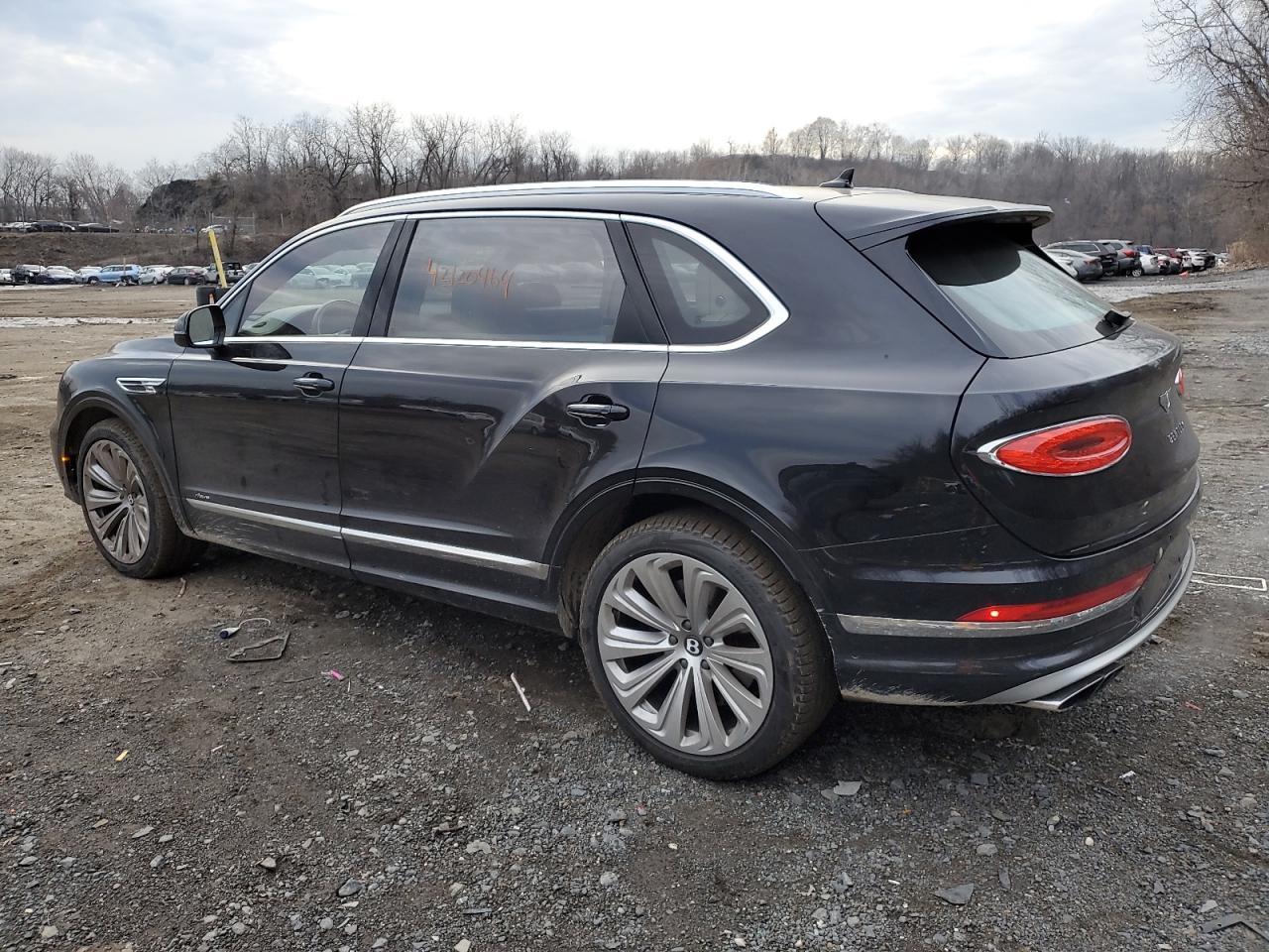 2023 BENTLEY BENTAYGA - Image 2