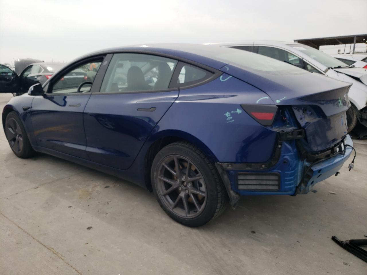 2023 TESLA MODEL 3 - Фото 2