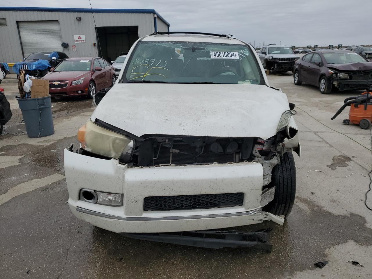 2011 TOYOTA 4RUNNER SR - Image 5
