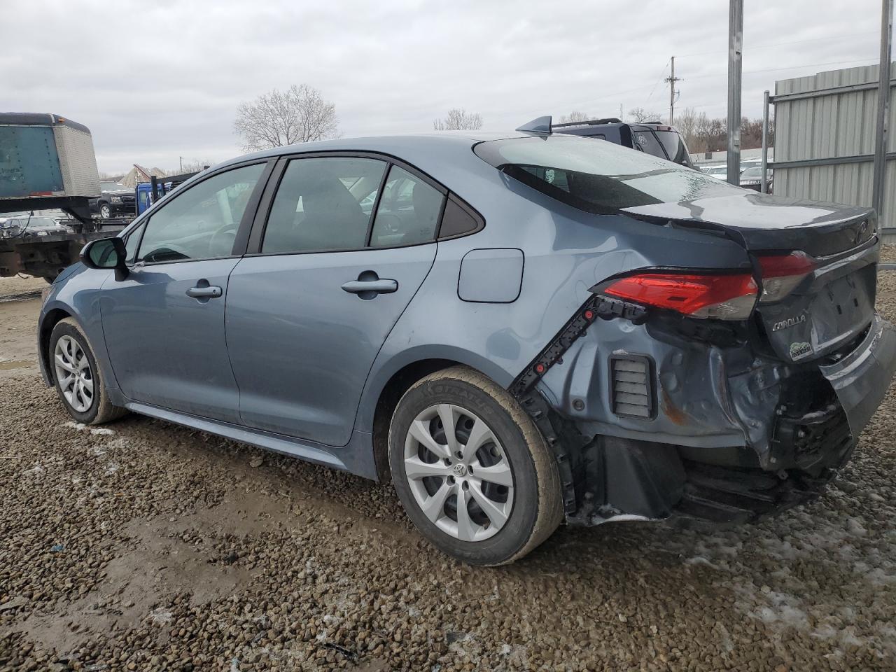 2021 TOYOTA COROLLA LE - Фото 2
