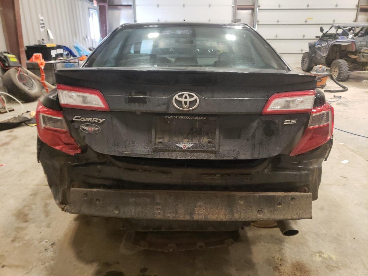 2014 TOYOTA CAMRY L - Фото 6