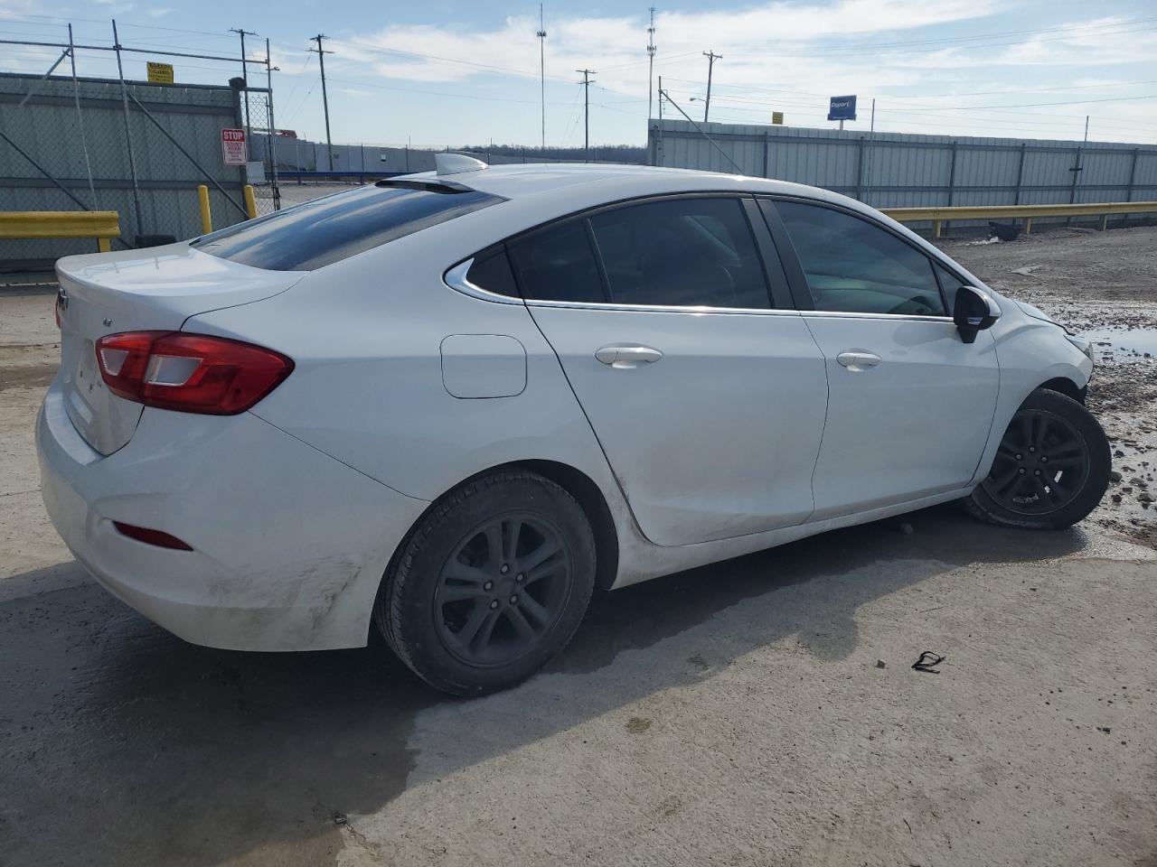 2017 CHEVROLET CRUZE LT - Фото 3