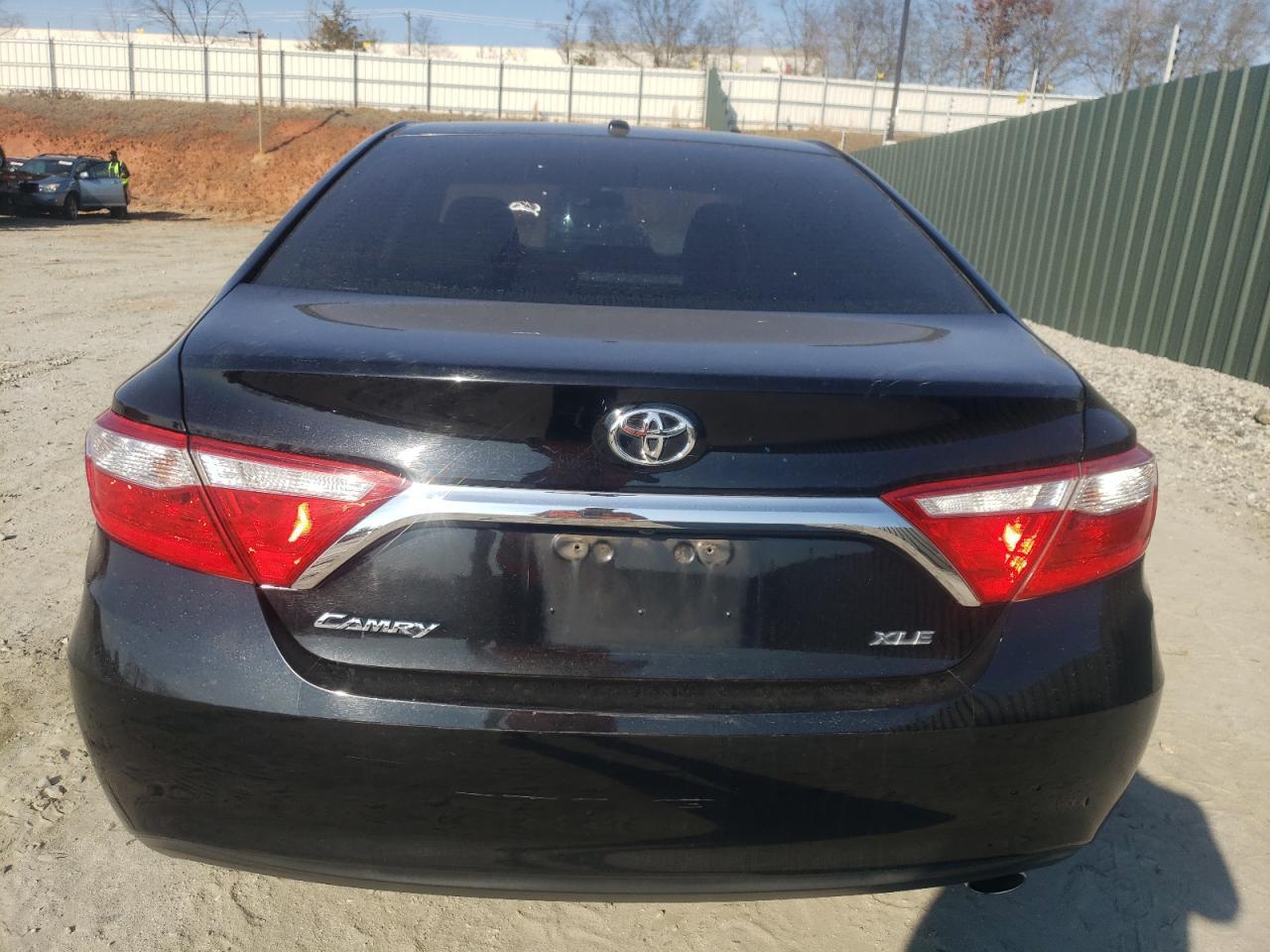 2016 TOYOTA CAMRY LE - Image 6