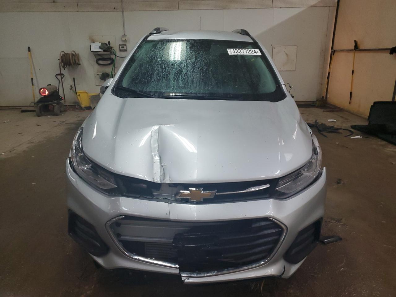 2021 CHEVROLET TRAX 1LT - Фото 5