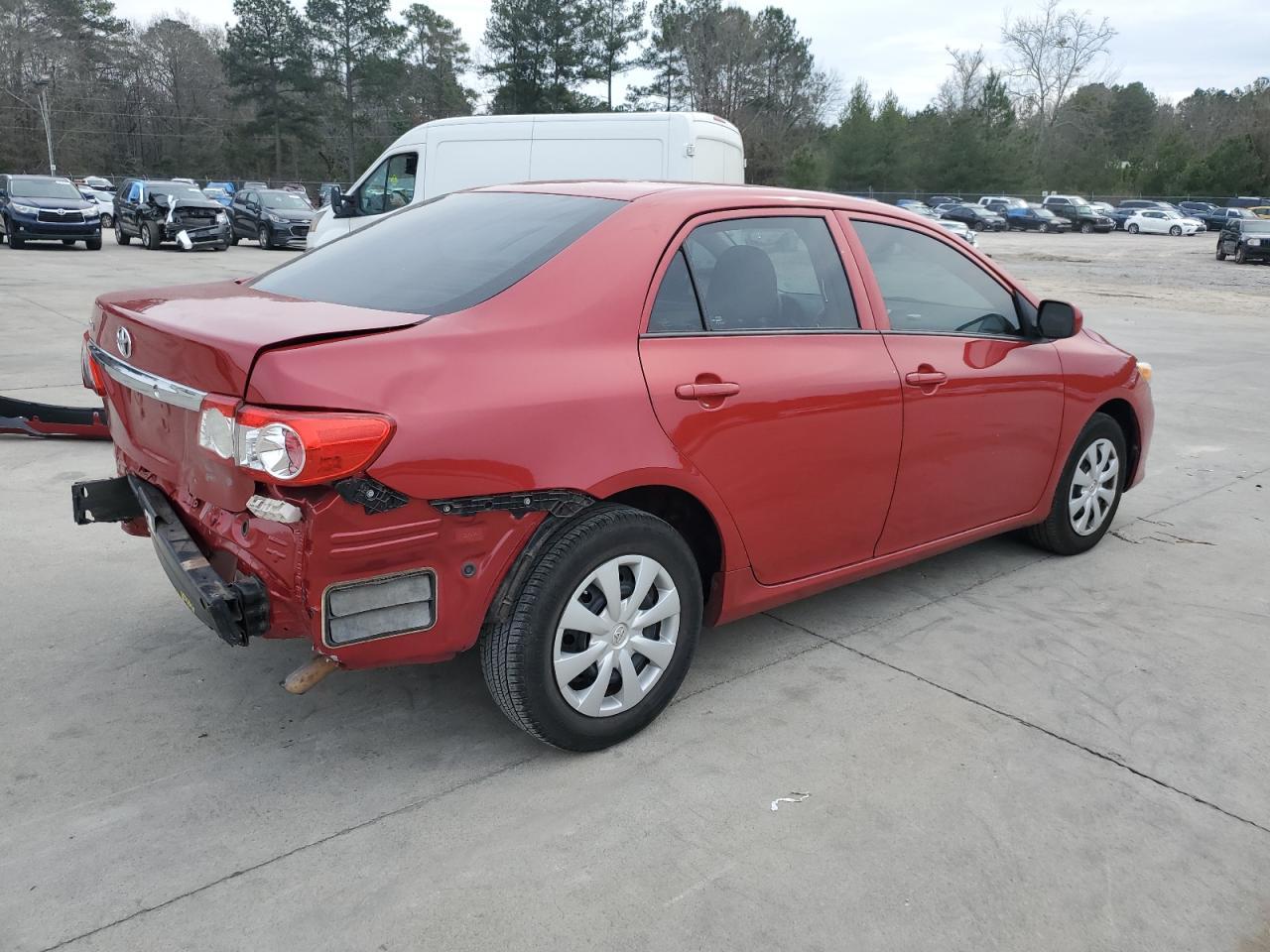 2013 TOYOTA COROLLA BA - Фото 3