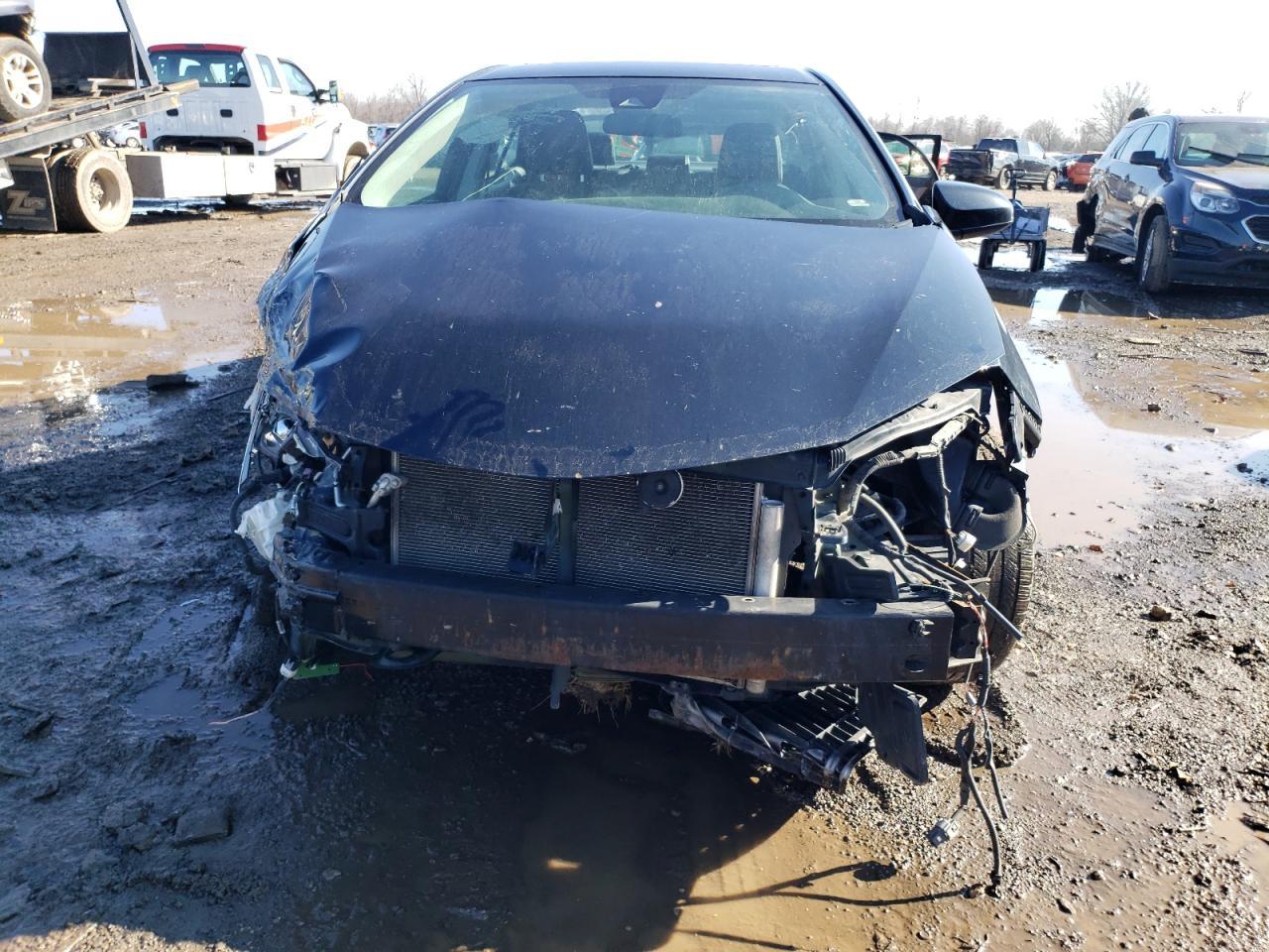 2018 TOYOTA COROLLA L - Image 5