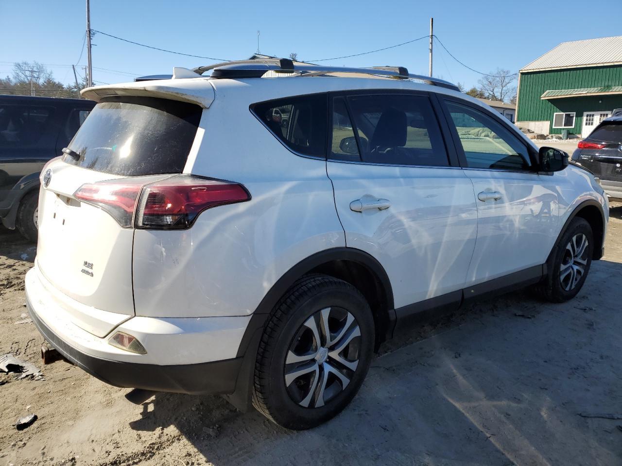 2016 TOYOTA RAV4 LE - Image 3