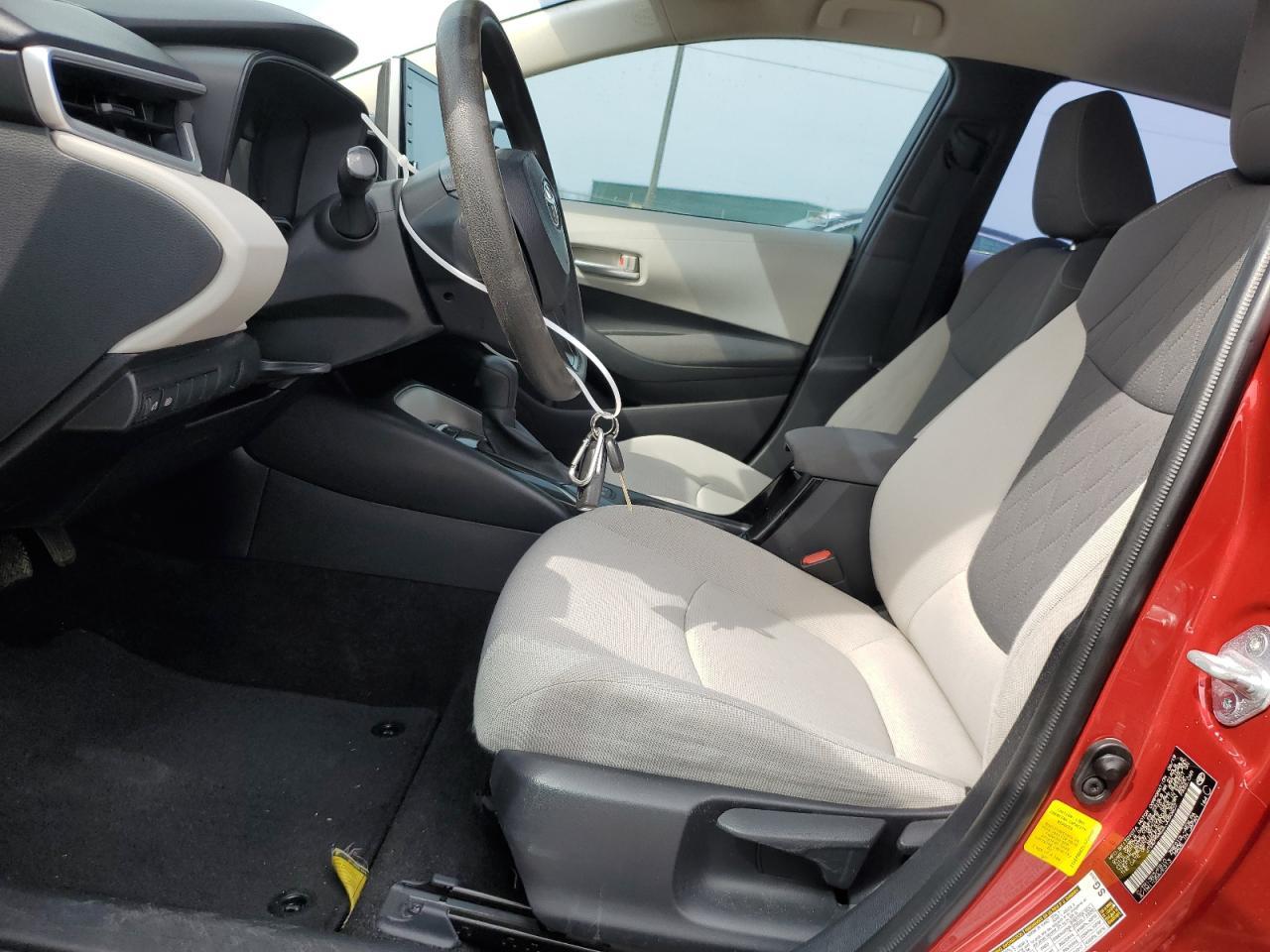 2020 TOYOTA COROLLA LE - Фото 7