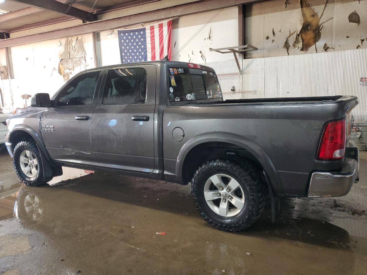 2015 RAM 1500 SLT - Image 2