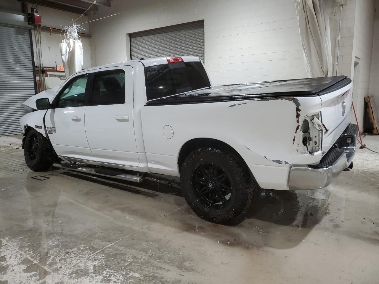 2019 RAM 1500 CLASS - Фото 2