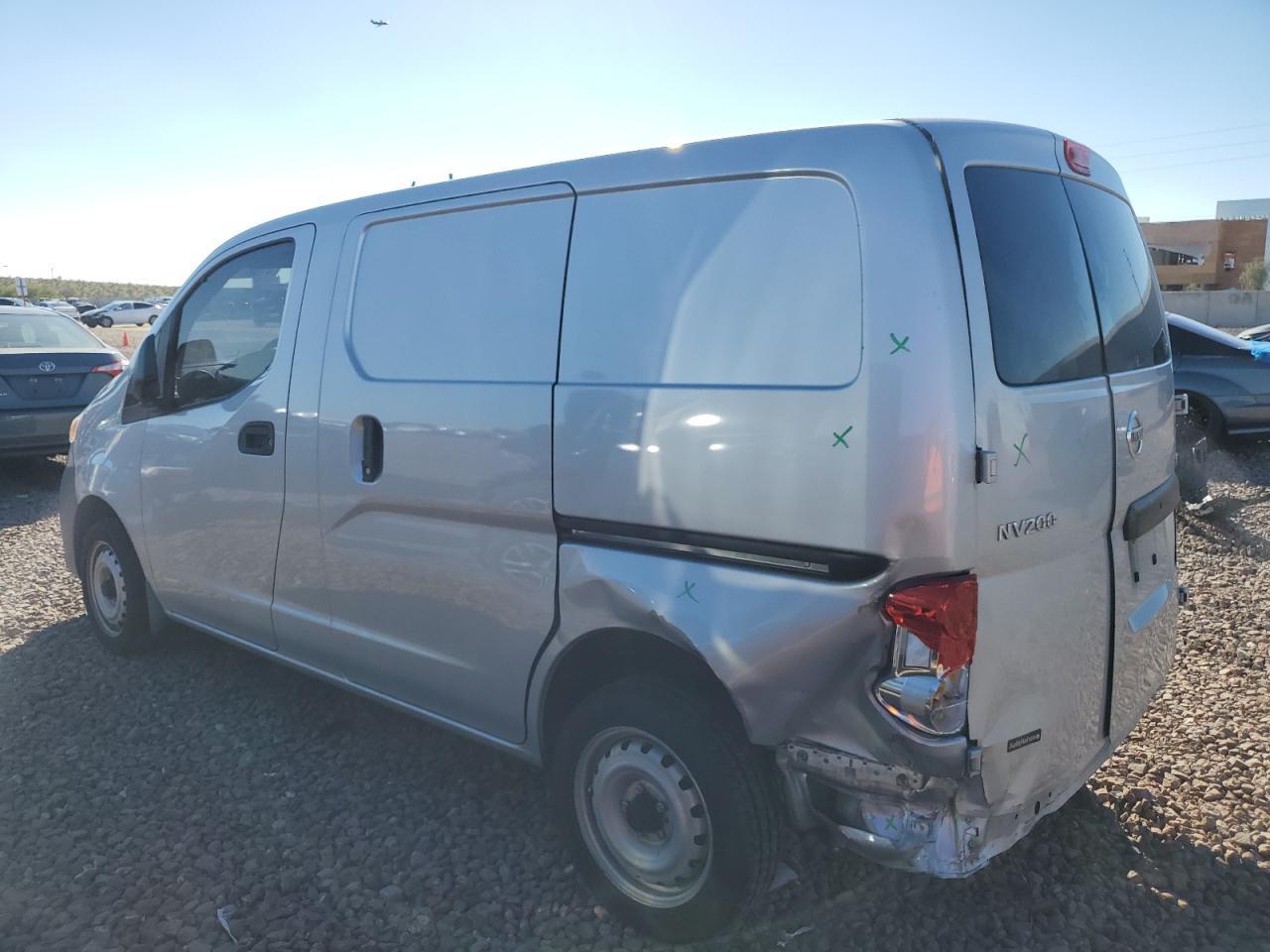 2015 NISSAN NV200 2.5S - Image 2