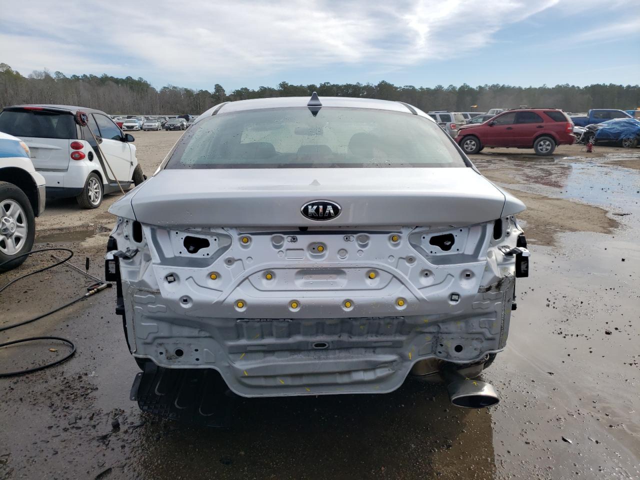 2020 KIA OPTIMA LX - Image 6